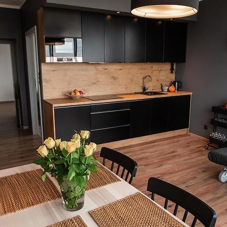 شقة فروتسواف  في Nowy Apartament Odra Tower - 71 M - 900 M Od Rynku المظهر الخارجي الصورة